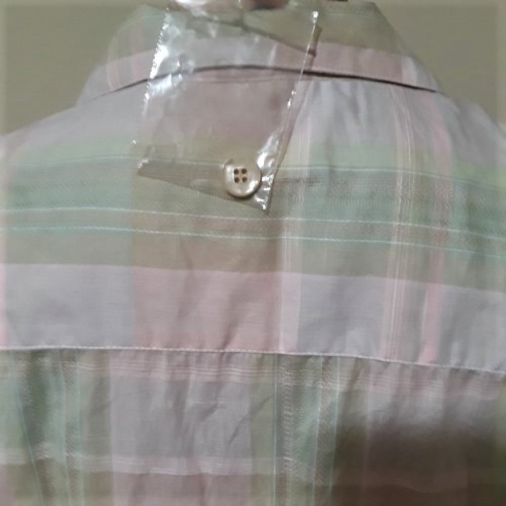 Basic Editions Multi Plaid Collar Button Down Fro… - image 4